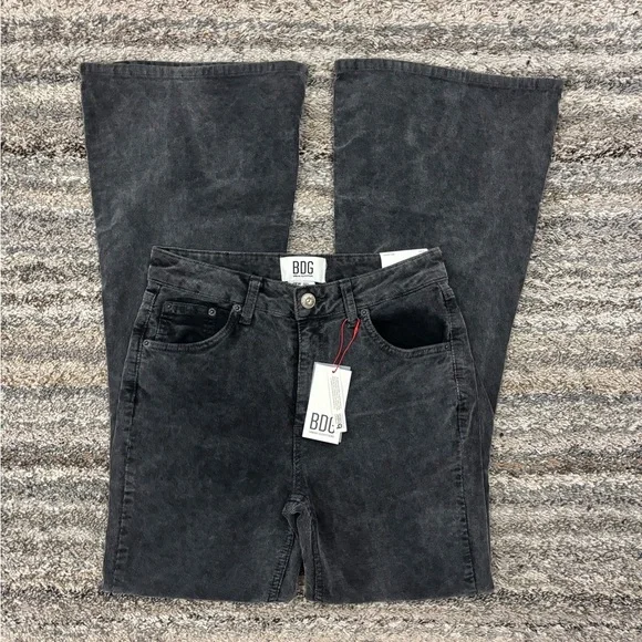 Urban Outfitters BDG Low Rise Flare Jeans Sz 28Wx32L NWT | BDG Flare Jeans NEW - - Picture 2 of 13